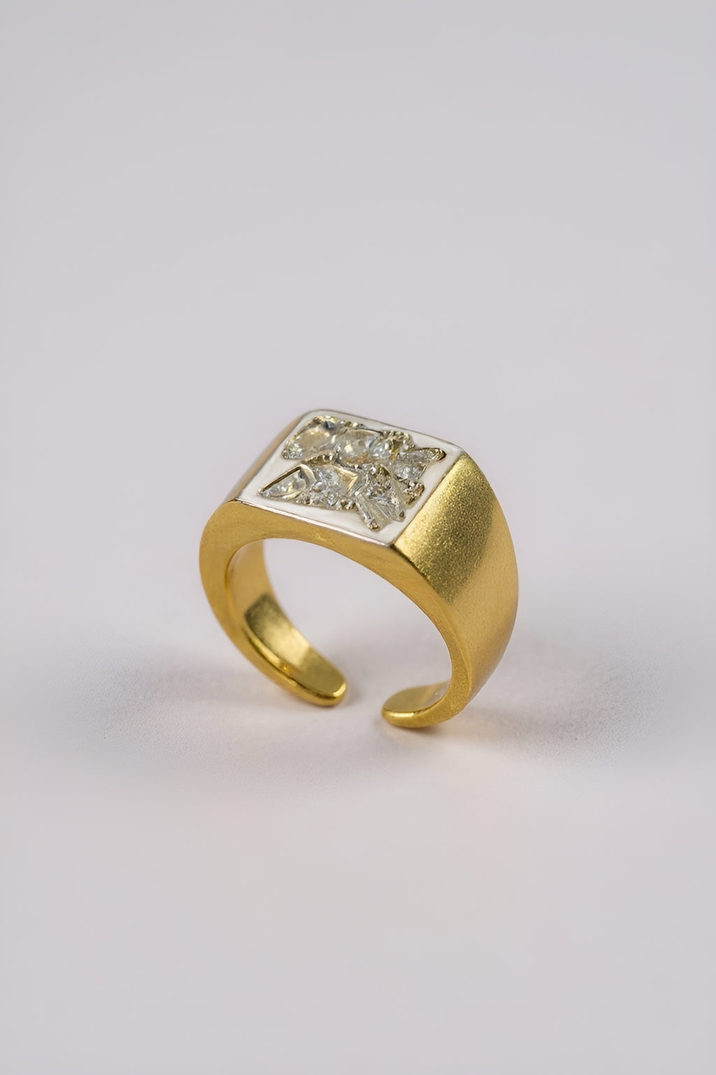 Evelina Serçe Yüzük