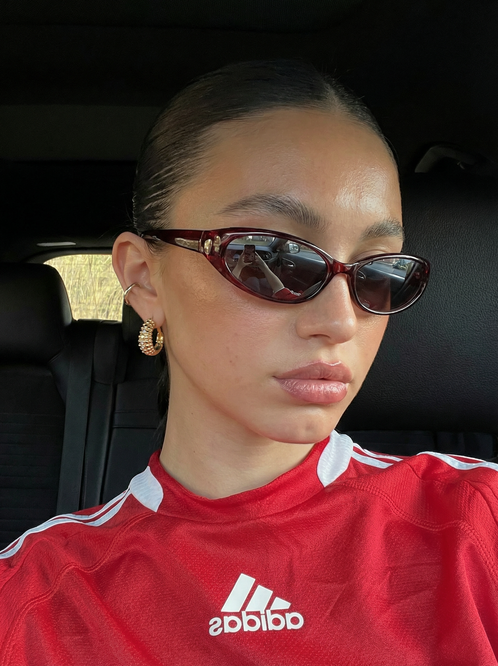 Mineka Küpe