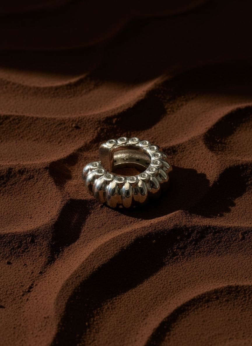 Sylvie cuff